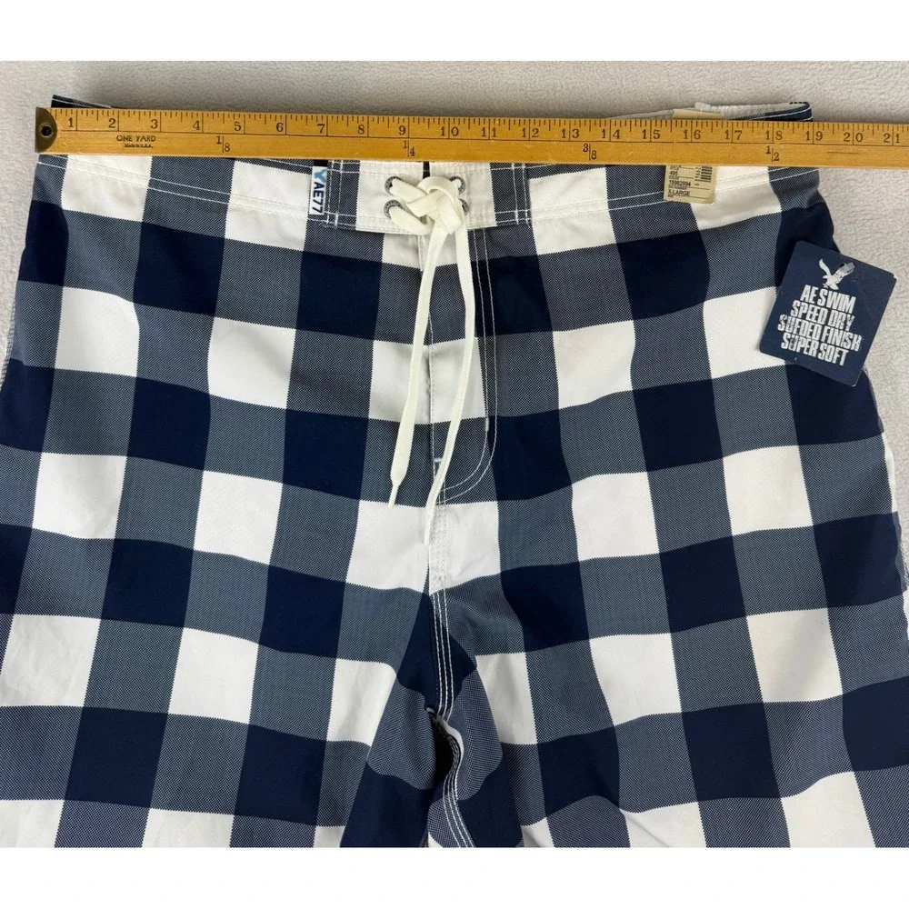American Eagle Swim Trunks Mens XL Navy Blue White Buffalo Plaid Board Shorts